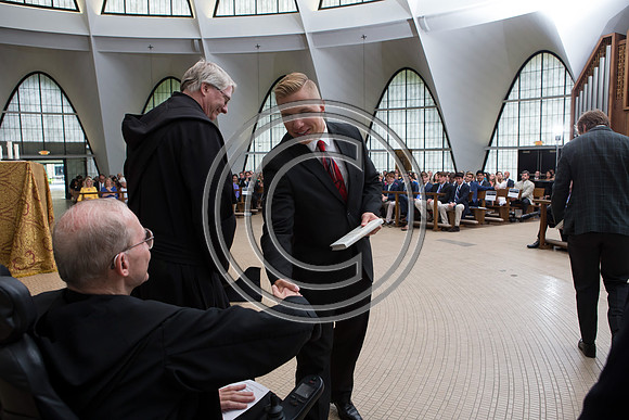 170529_carson_naunheim_priory_graduation_450