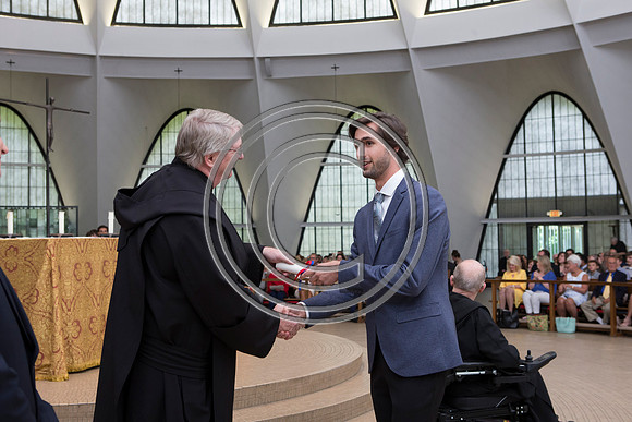 170529_carson_naunheim_priory_graduation_602