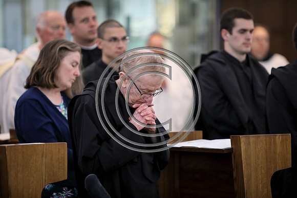 170529_carson_naunheim_priory_graduation_160