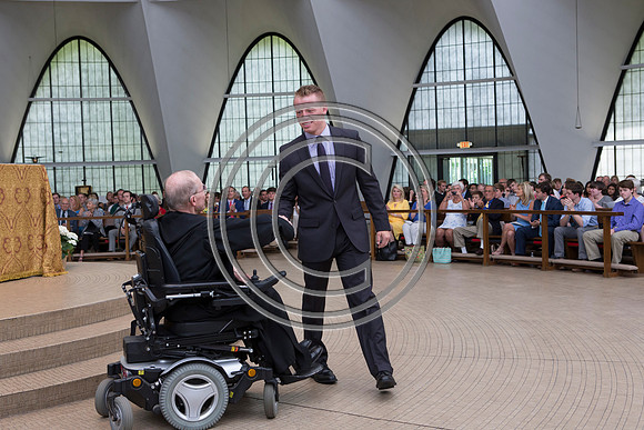 170529_carson_naunheim_priory_graduation_563