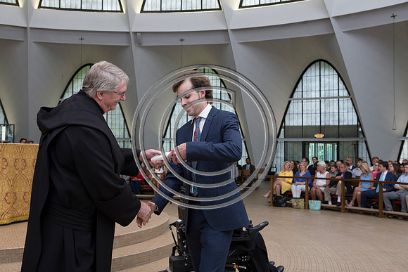 170529_carson_naunheim_priory_graduation_503