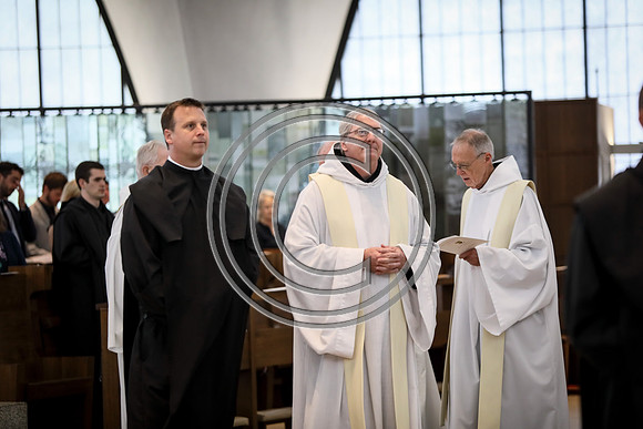 170529_carson_naunheim_priory_graduation_293