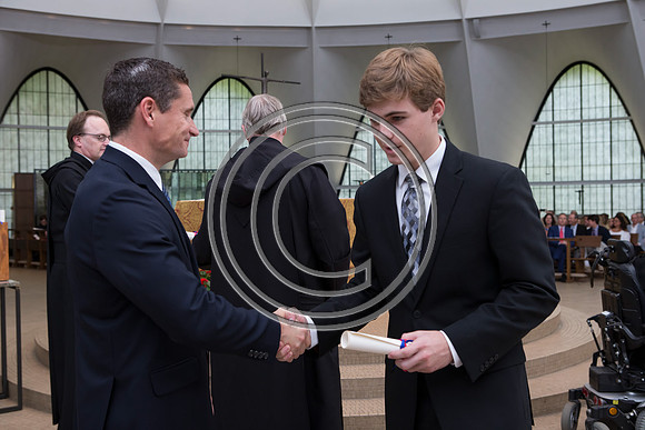 170529_carson_naunheim_priory_graduation_613