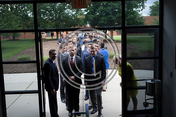 170529_carson_naunheim_priory_graduation_382