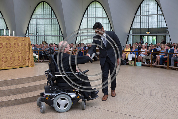 170529_carson_naunheim_priory_graduation_649