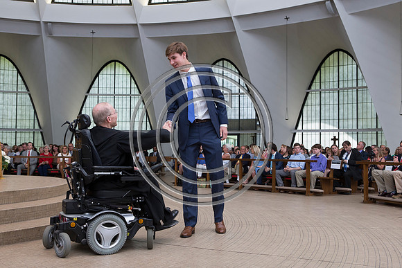 170529_carson_naunheim_priory_graduation_555