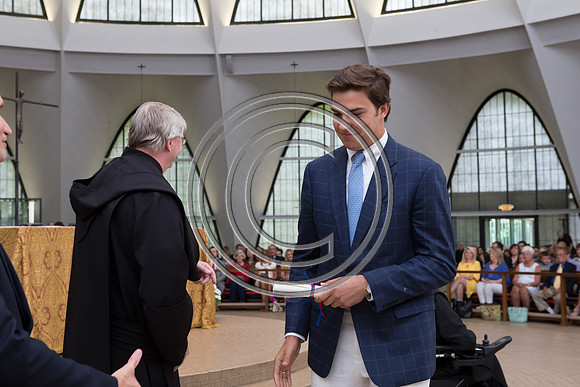 170529_carson_naunheim_priory_graduation_606