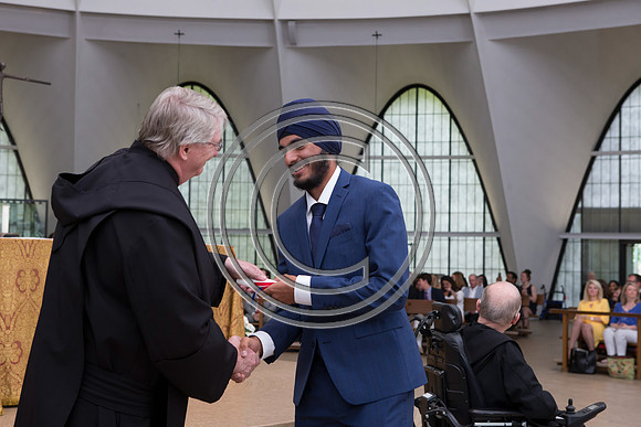170529_carson_naunheim_priory_graduation_591