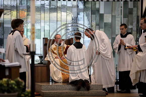 170529_carson_naunheim_priory_graduation_142