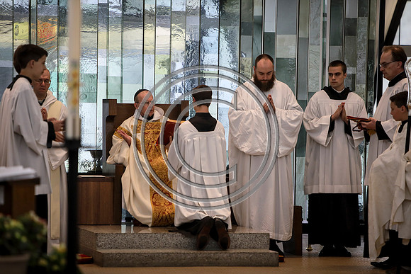 170529_carson_naunheim_priory_graduation_143