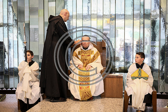 170529_carson_naunheim_priory_graduation_088