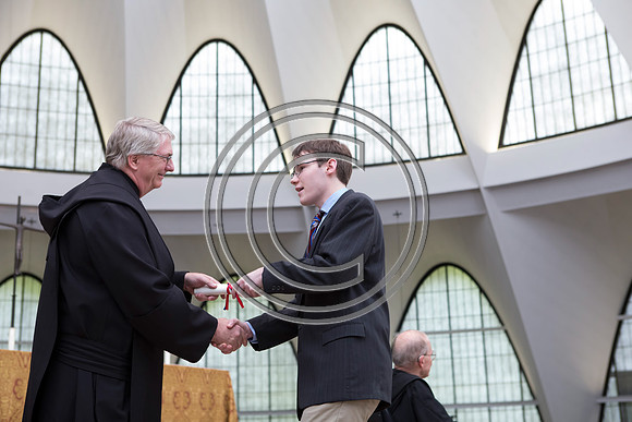 170529_carson_naunheim_priory_graduation_539
