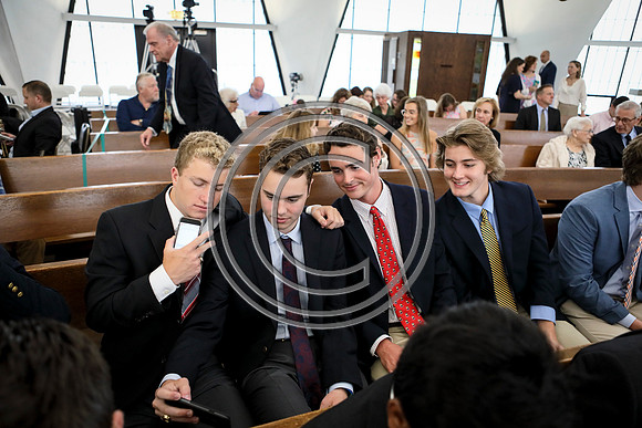 170529_carson_naunheim_priory_graduation_038