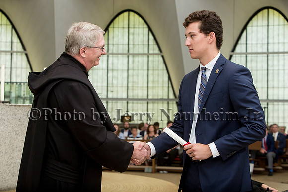 ©180527_naunheim_priory_graduation_270