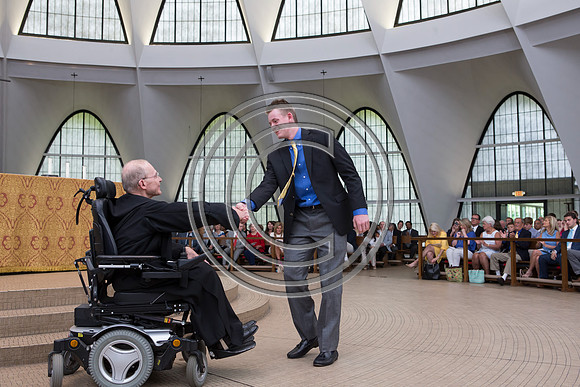 170529_carson_naunheim_priory_graduation_471