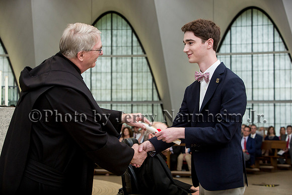 ©180527_naunheim_priory_graduation_240