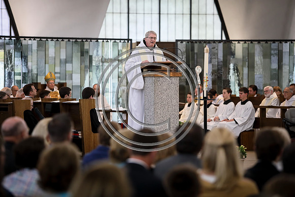 170529_carson_naunheim_priory_graduation_166