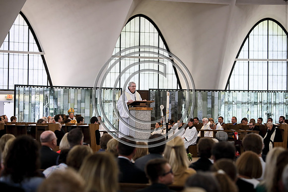 170529_carson_naunheim_priory_graduation_168