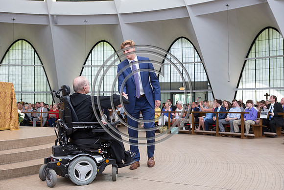 170529_carson_naunheim_priory_graduation_528