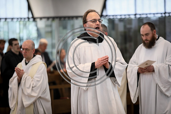170529_carson_naunheim_priory_graduation_298