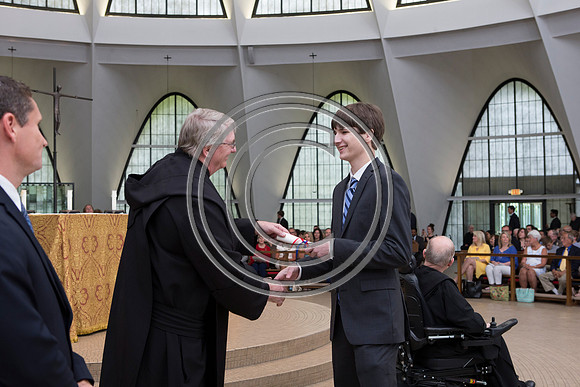 170529_carson_naunheim_priory_graduation_610