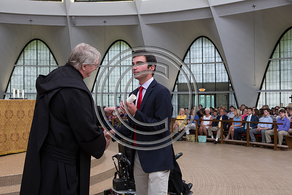 170529_carson_naunheim_priory_graduation_497